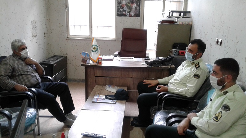 دیدار رئیس کانون شرق استان تهران با مسئول اداره فرهنگ و خانواده عقیدتی سیاسی فا ویژه شرق استان تهران دیدار رئیس کانون شرق استان تهران با مسئول اداره فرهنگ و خانواده عقیدتی سیاسی فا ویژه شرق استان تهران