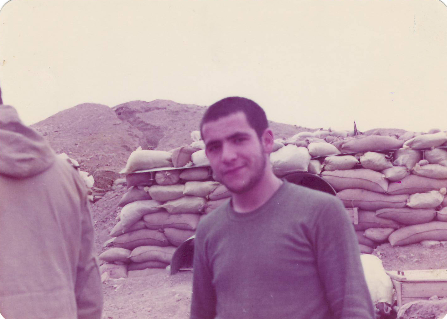 گفتگو با آزاده پیشکسوت سرهنگ هادی خرمی گفتگو با آزاده پیشکسوت سرهنگ هادی خرمی