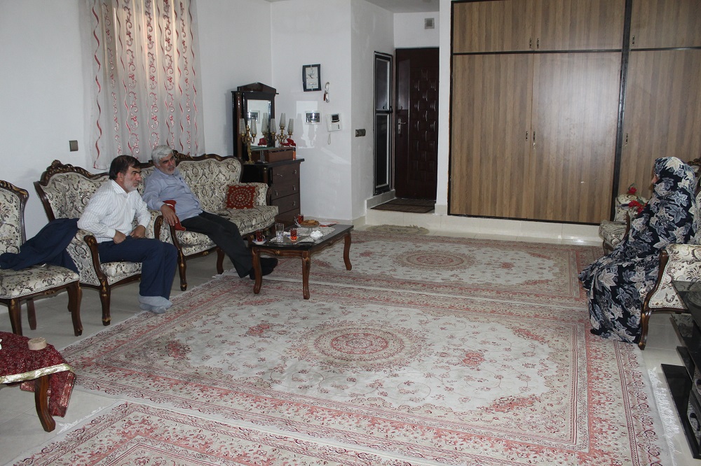 دیدار با خانواده محترم مرحوم بازنشسته کریم دلسوز مقدم دیدار با خانواده محترم مرحوم بازنشسته کریم دلسوز مقدم