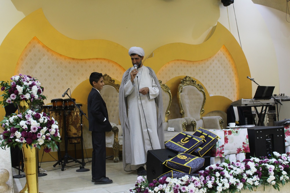 برگزاری مراسم ضیافت خانوادگی شهرستان ورامین با حضور 150بازنشسته و خانواده آنها