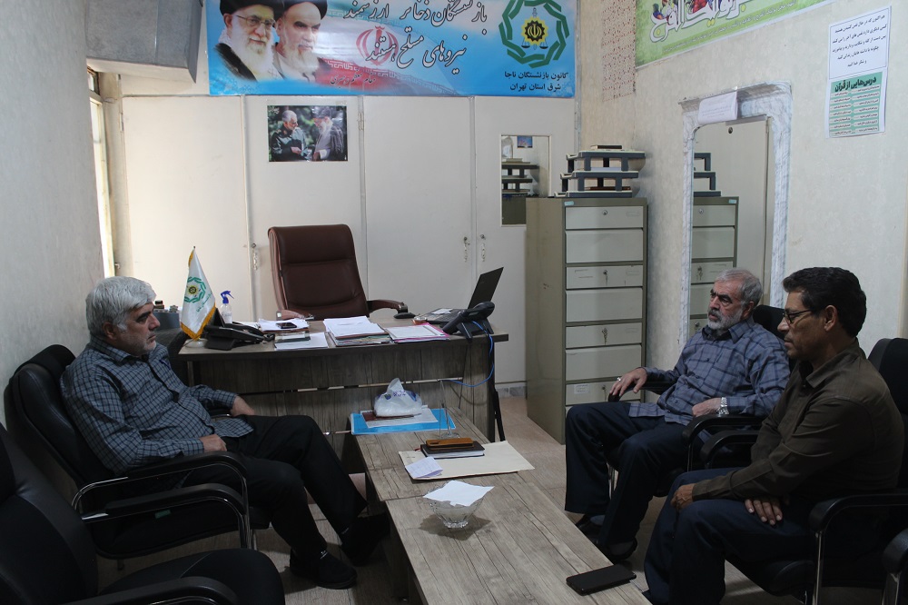 دیدار رئیس کانون شرق استان تهران با مسئول بسیج پیشکسوتان شهرستان پیشوا