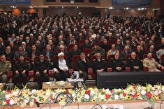 همایش بزرگ ۲۰۰۰ نفره پیشکسوتان انتظامی استان با حضور جانشین فرمانده فراجا
