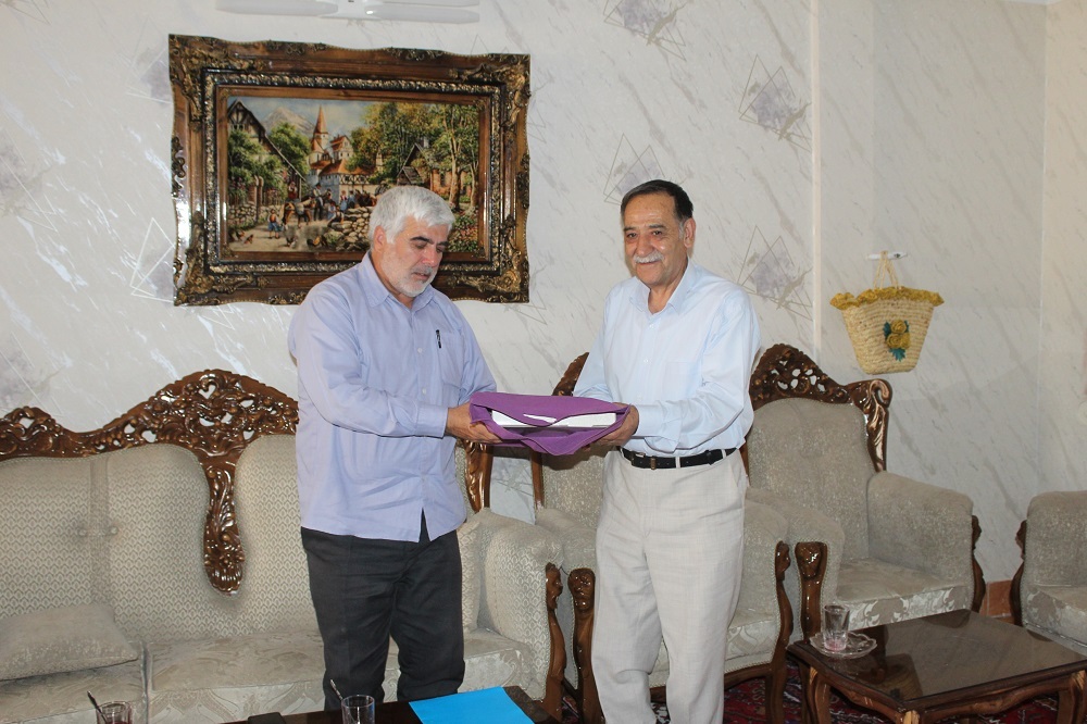 دیدار با بازنشسته جانباز، آزاده در شهرستان قرچک