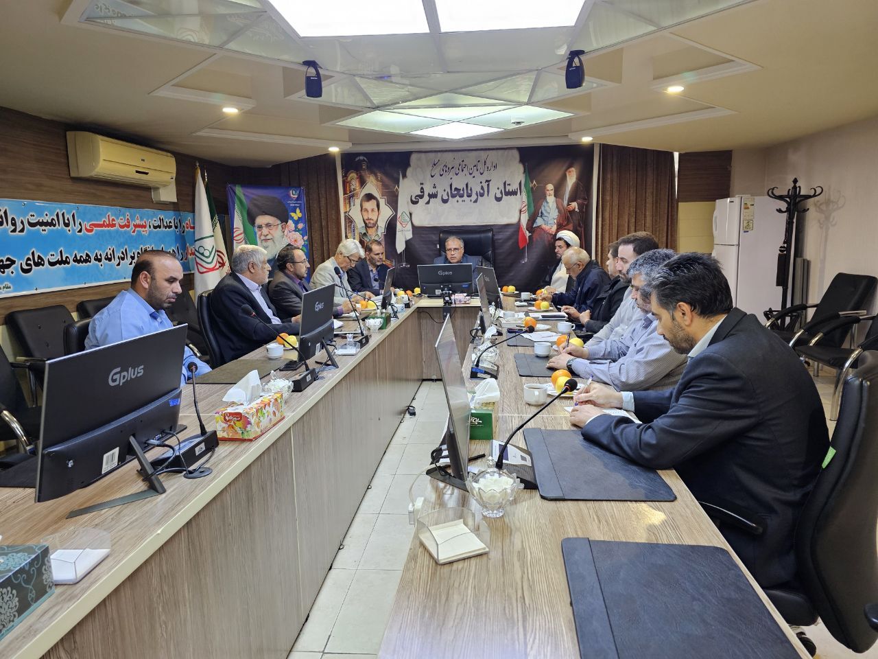 برگزاری جلسه هماهنگی اجرای برنامه های سال ۱۴۰۴ سابا با حضور مدیر کل تامین اجتماعی نیروهای مسلح استان آذربایجانشرقی
