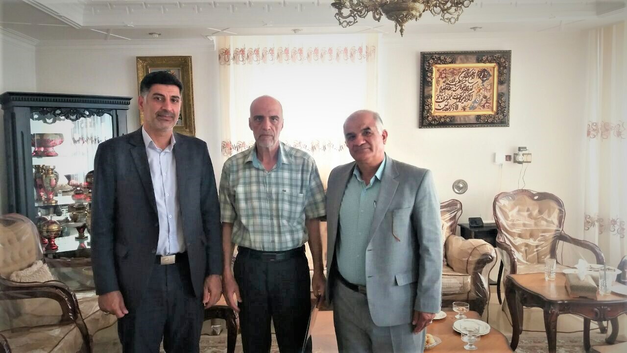 دیدار صمیمی با هفت نفر از بازنشستگان شهرستان یزد