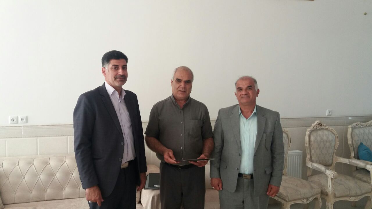 دیدار صمیمی با هفت نفر از بازنشستگان و مستمری بگیران شهرستان یزد