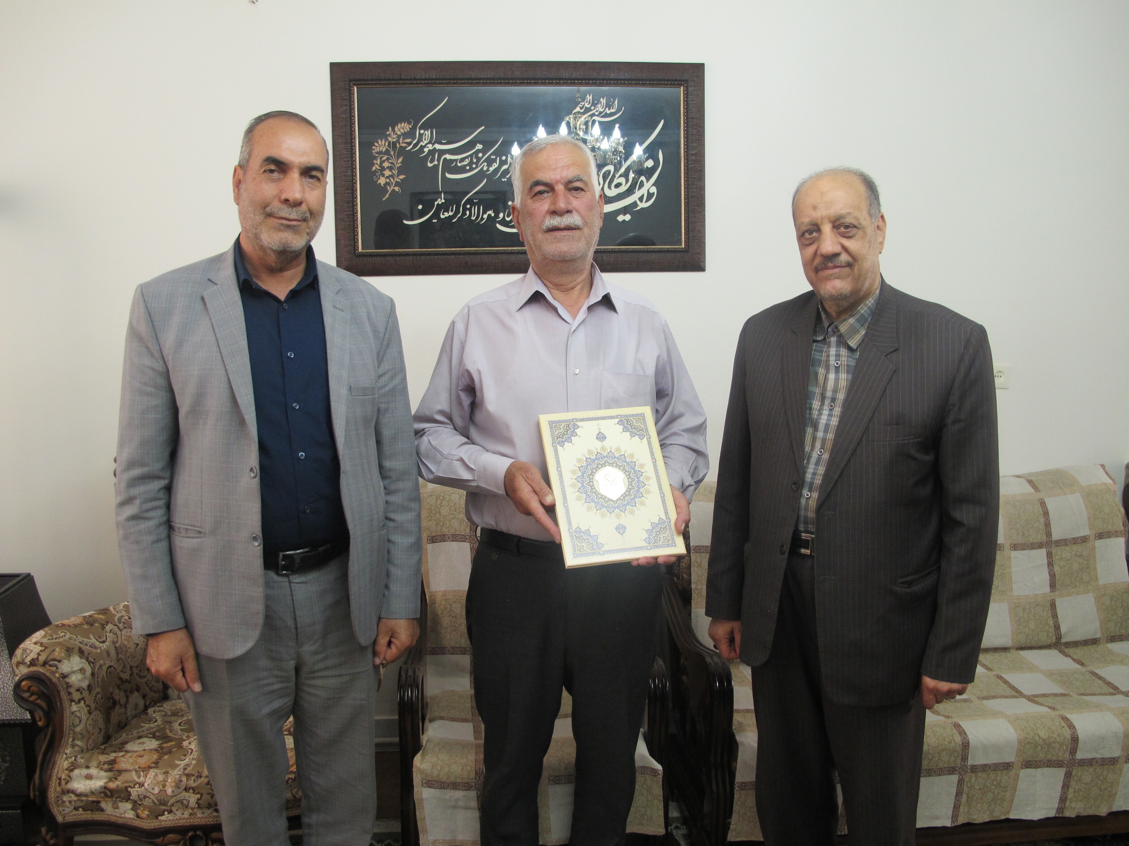 دیدار و سرکشی از ۴ نفر پیشکسوت در شهرستان اراک