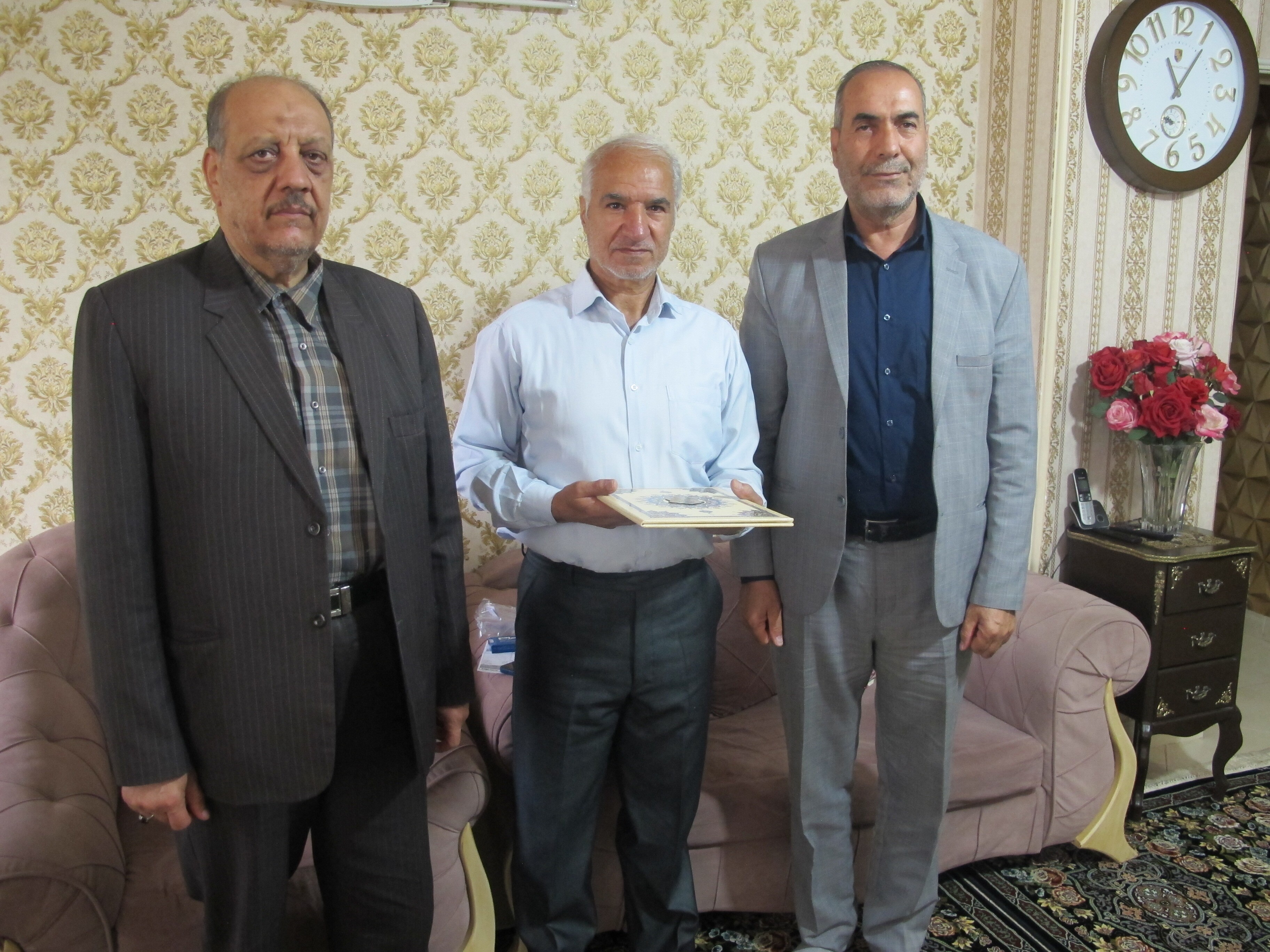 دیدار و سرکشی از ۴ نفر پیشکسوت در شهرستان اراک