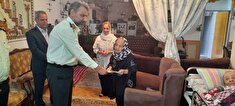 دیدار فرمانده انتظامی شهرستان مرودشت از پیشکسوت انتظامی