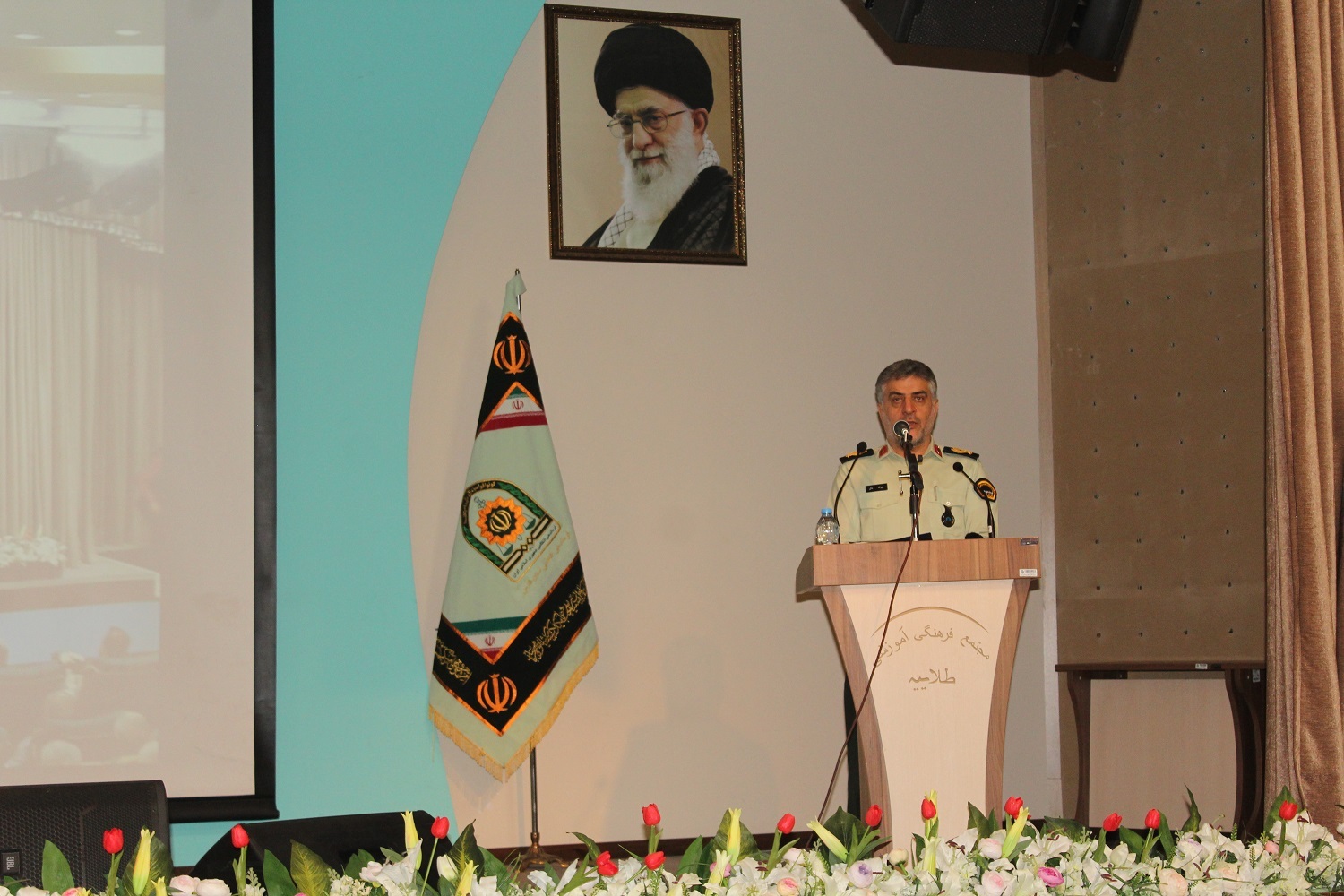 برگزاری مراسم ضیافت و دیدار بازنشستگان انتظامی با فرمانده انتظامی استان فارس