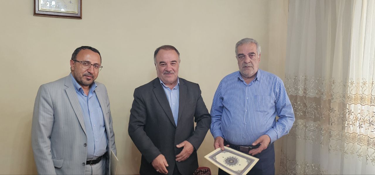 دیدار رئیس کانون بازنشستگان انتظامی استان آذربایجان شرقی با ۱۳ نفر از بازنشستگان و وظیفه بگیران جانباز بالای ۵۰ درصد