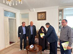دیدار با ۱۰ تن از مستمری بگیران استان اردبیل
