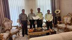 دیدار جانشین فرمانده انتظامی شهرستان شاهین شهر و میمه با ۷ نفر از اعضاء وابسته