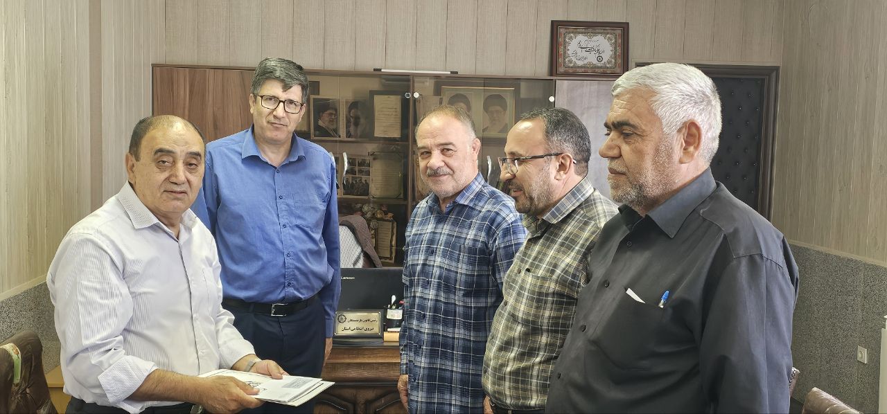 دیدار رئیس کانون بازنشستگان انتظامی استان آذربایجان شرقی با ۶ نفر از اعضای وابسته در دفترکار