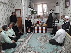 فرمانده انتظامی استان قم با پیشکسوت محمدرضا قاسمی برمی دیدار کرد