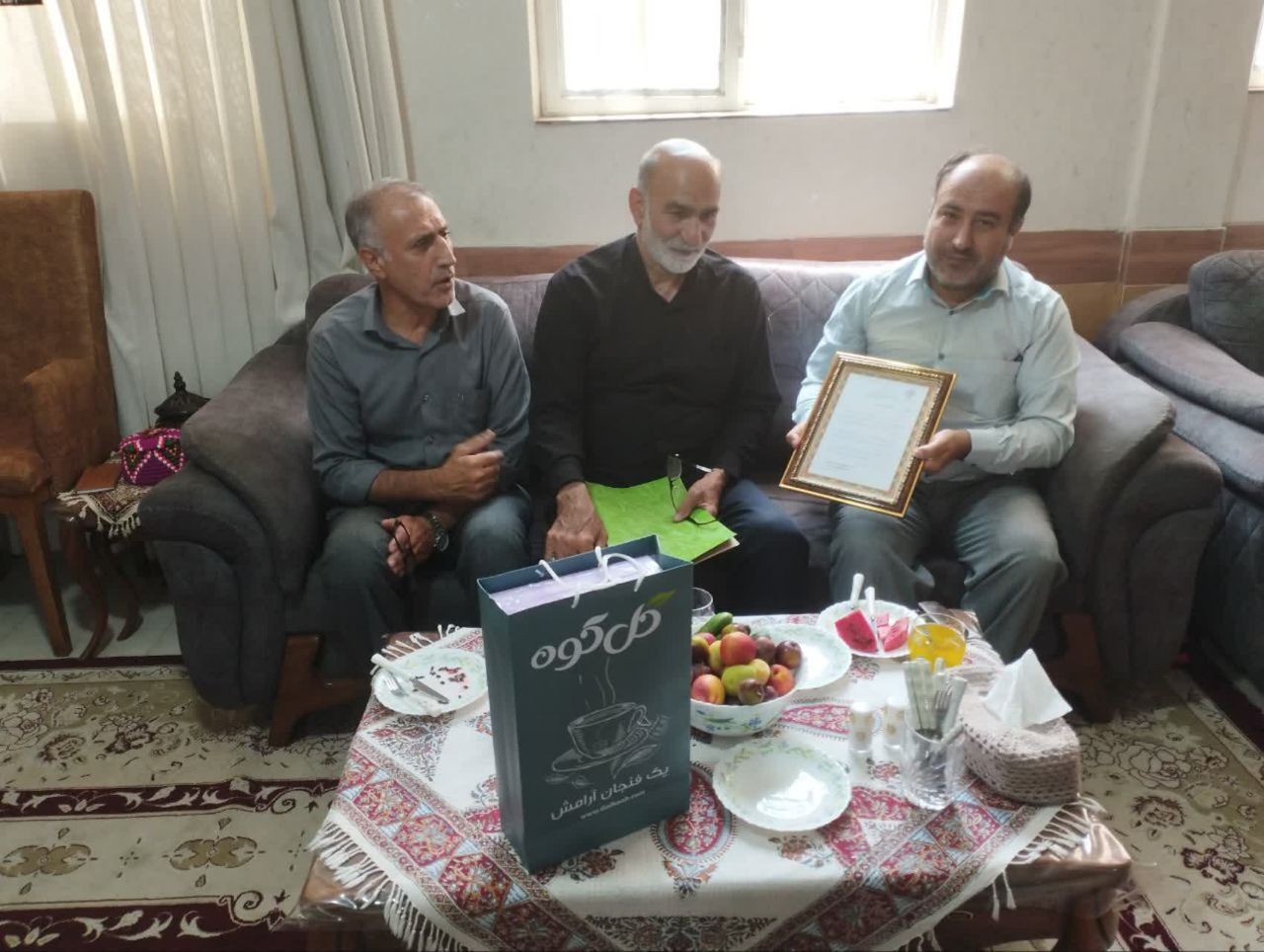دیدار رئیس کانون بازنشستگان غرب استان تهران از بازنشستگان این استان
