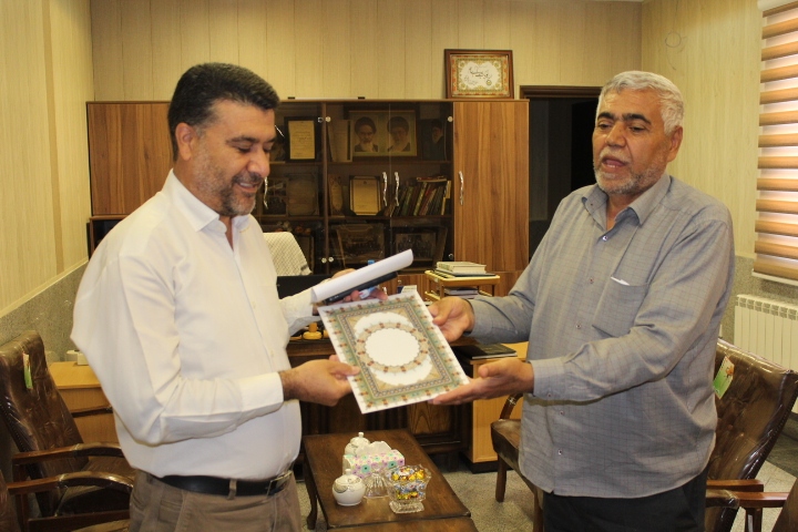 دیدار مسئول خدمات رفاهی کانون بازنشستگان انتظامی استان آذربایجانشرقی با ۱۱ نفر از اعضای وابسته