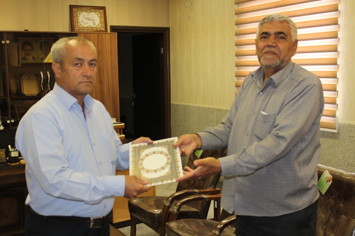 دیدار مسئول خدمات رفاهی کانون بازنشستگان انتظامی استان آذربایجانشرقی با ۱۱ نفر از اعضای وابسته
