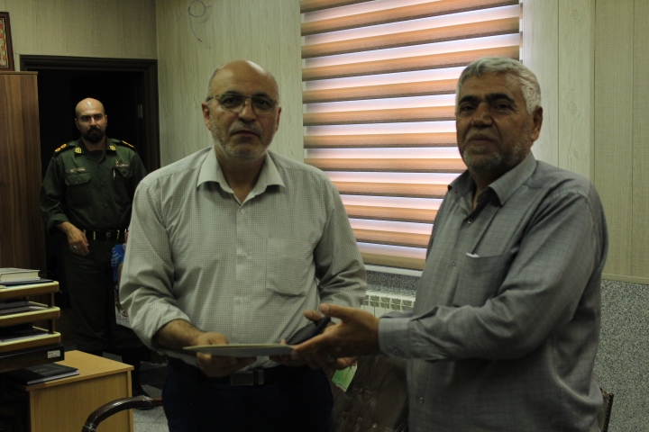 دیدار مسئول خدمات رفاهی کانون بازنشستگان انتظامی استان آذربایجانشرقی با ۱۱ نفر از اعضای وابسته