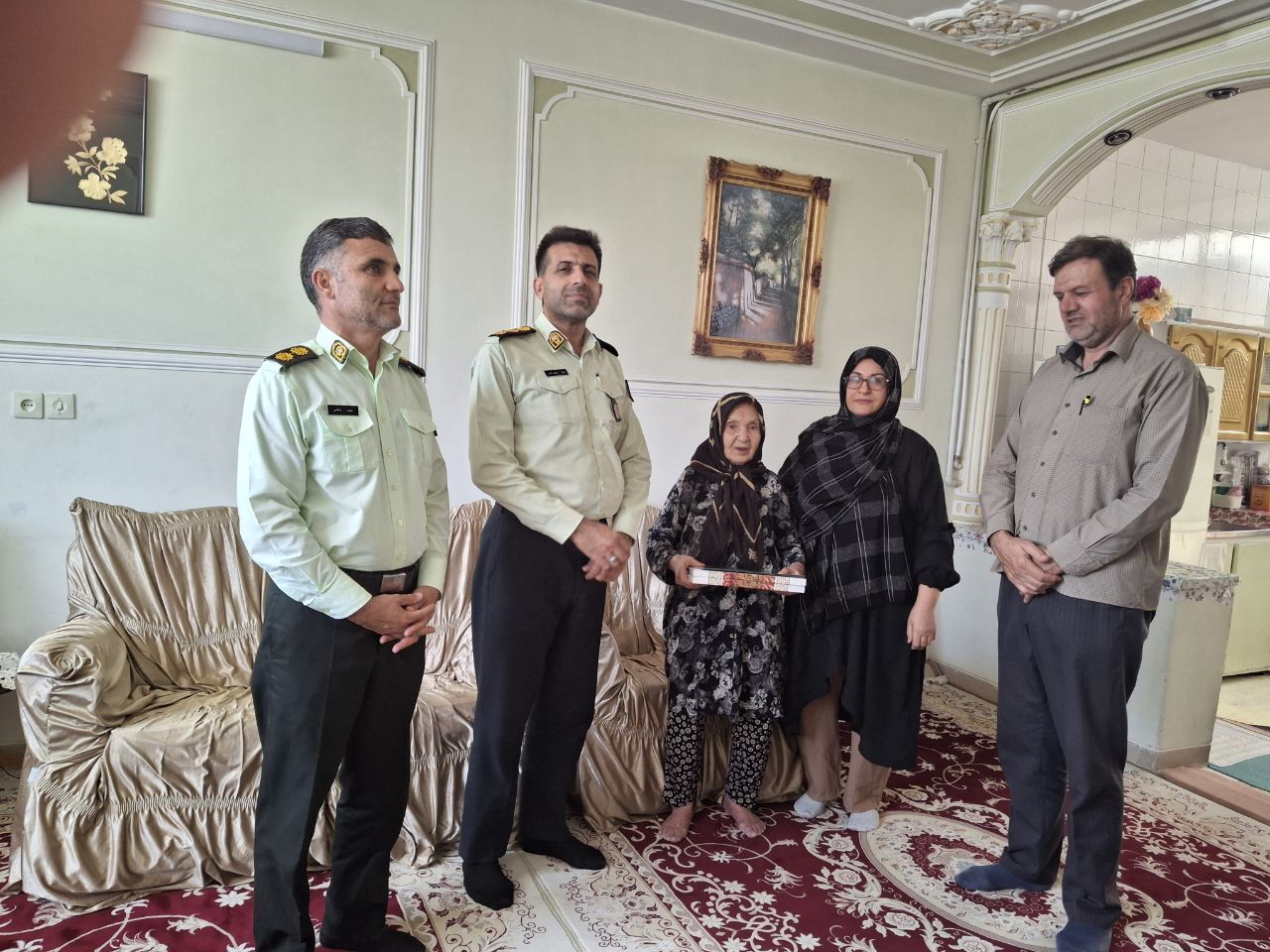 دیدار و ملاقات با ۸ نفر از اعضای وابسته شهرستان نجف آباد