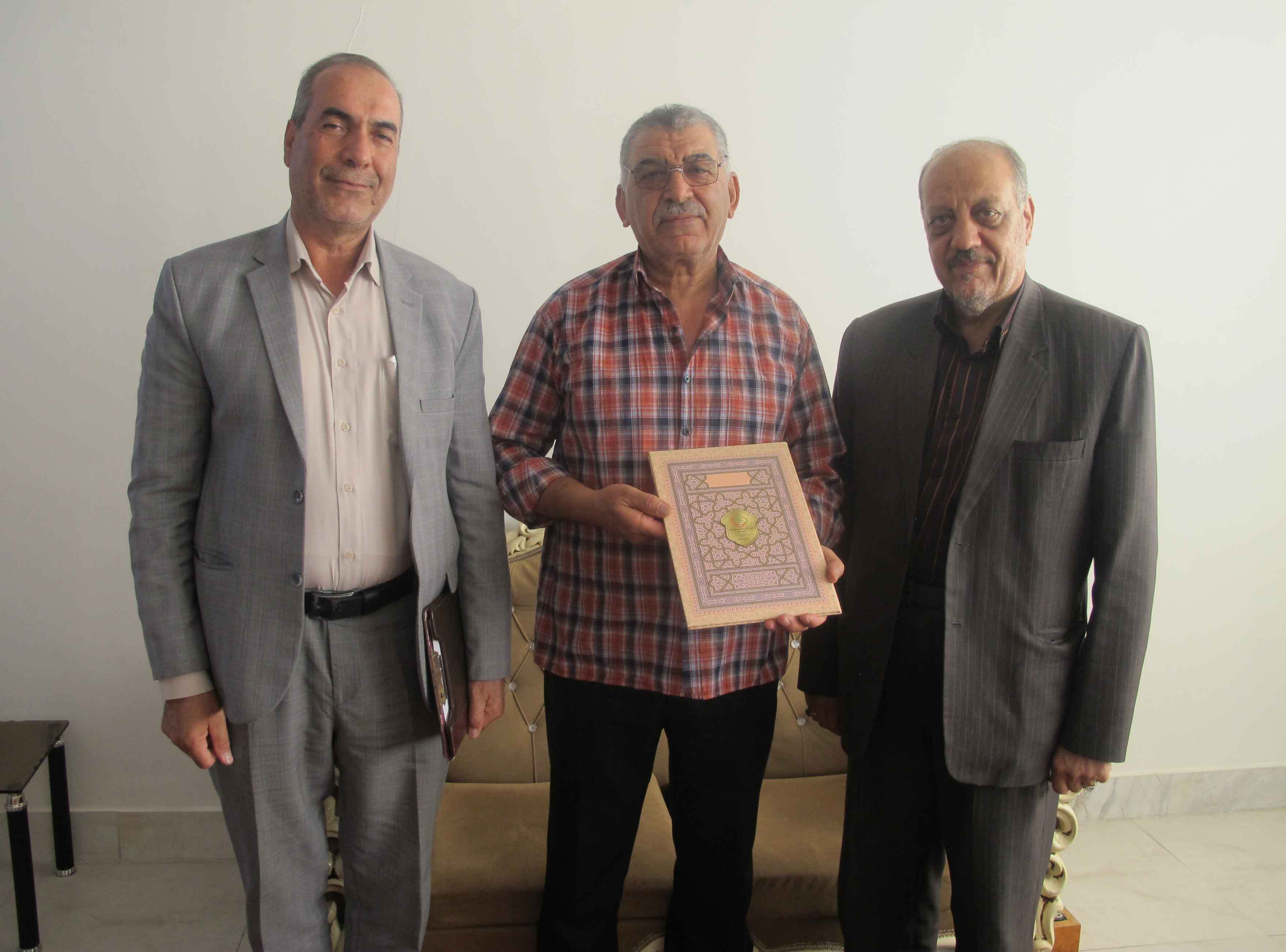 دیدار رئیس کانون بازنشستگان استان مرکزی با پیشکسوتان