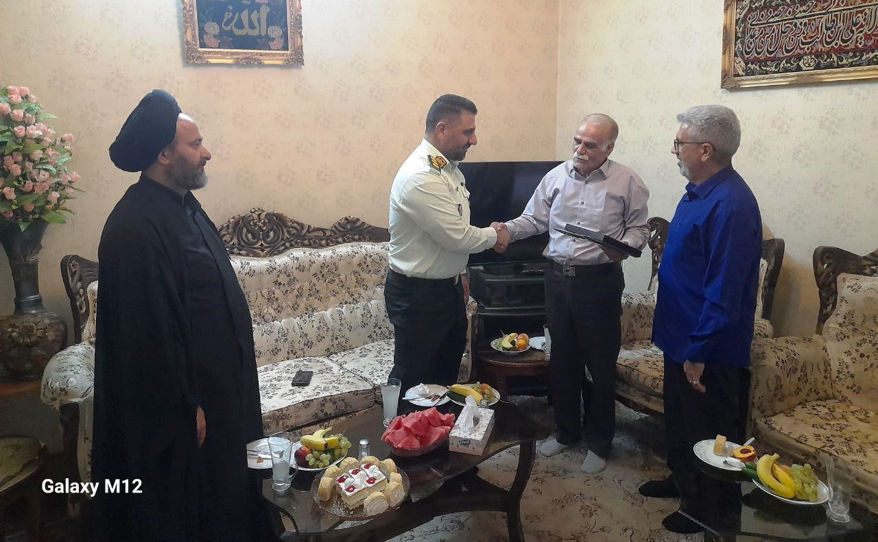 دیدار و ملاقات با ۸ نفر از اعضای وابسته شهرستان کاشان