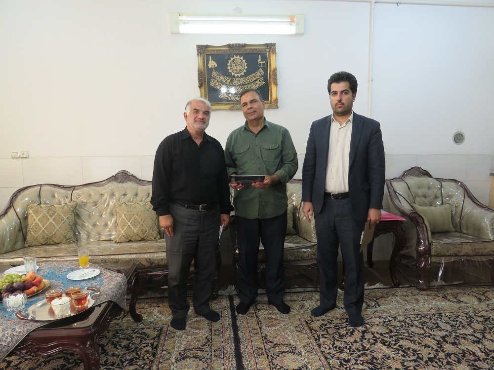 دیدار صمیمی با 6 نفر از بازنشستگان شهرستان یزد