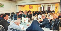 تقدیر از کانون بازنشستگان انتظامی کاشان در شورای سالمندان به مناسبت روز جهانی سالمند
