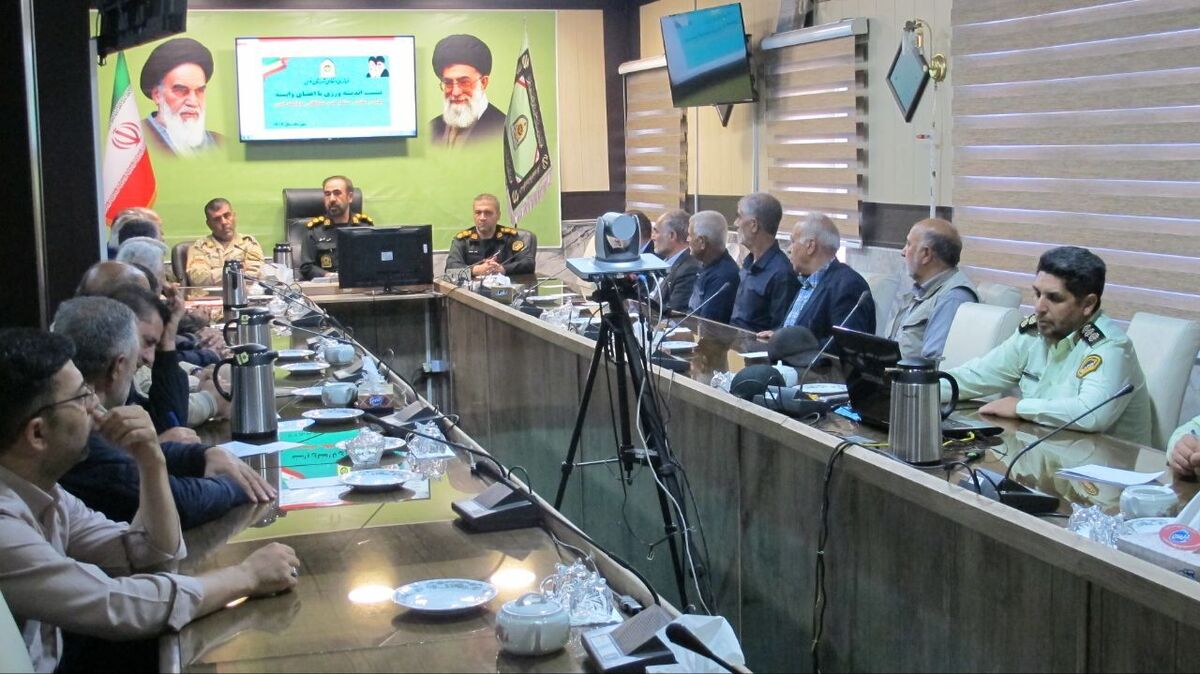 برگزاری جلسه هم اندیشی فرماندهی انتظامی شهرستان خوی با حضور پیشکسوتان فرهیخته