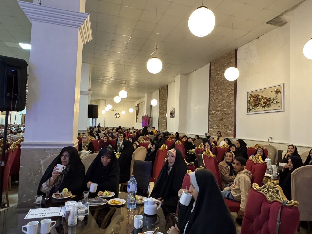 برگزاری ضیافت خانواده اعضاء وابسته و مستمری بگیر نیروهای مسلح نیروی انتظامی در شهرستان شاهرود برگزاری ضیافت خانواده اعضاء وابسته و مستمری بگیر نیروهای مسلح نیروی انتظامی در شهرستان شاهرود