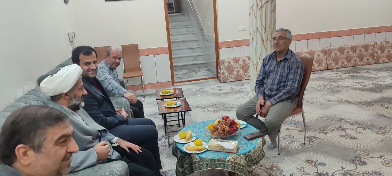 دیدار با 2 نفر از بازنشستگان شهرستان دزفول دیدار با 2 نفر از بازنشستگان شهرستان دزفول