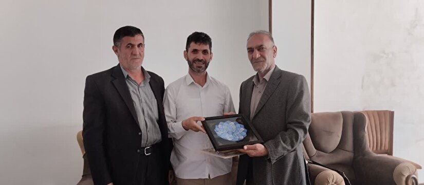 دیدار و سرکشی از پیشکسوتان و مستمری بگیران