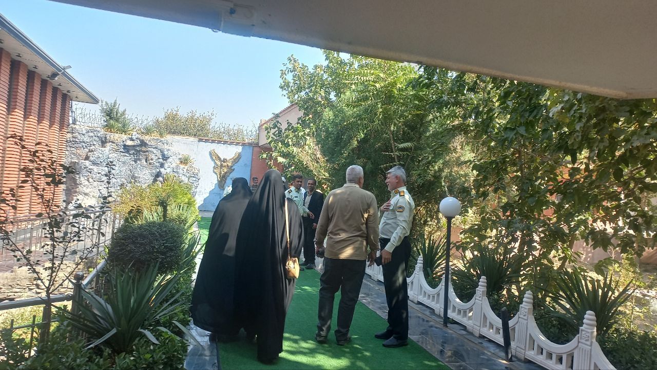 جشن خانوادگی بازنشستگان انتظامی شهرستان فلاورجان به مناسبت هفته ناجا برگزار شد