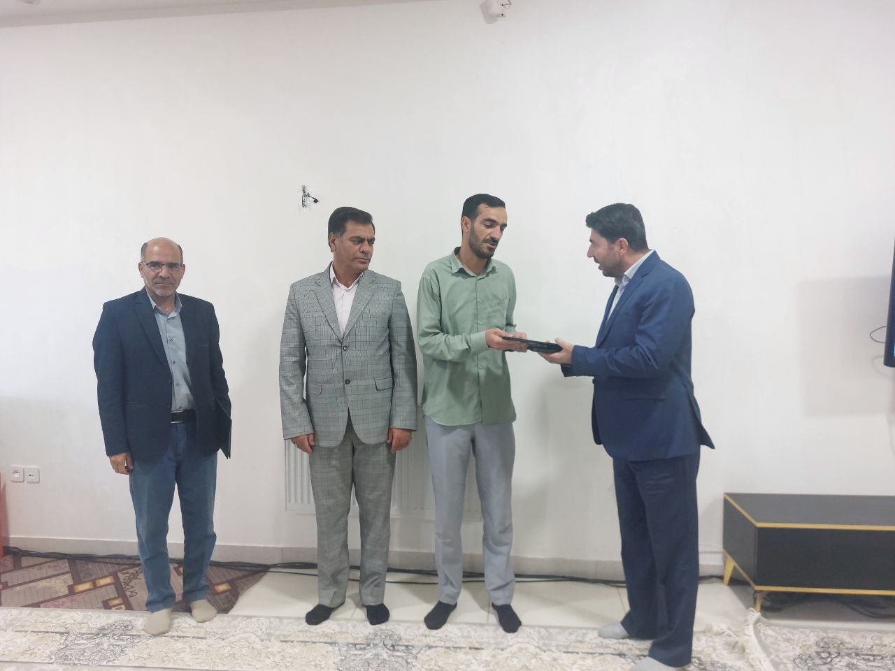 دیدار با پیشکسوتان و مستمری بگیران شهرستان ایلام