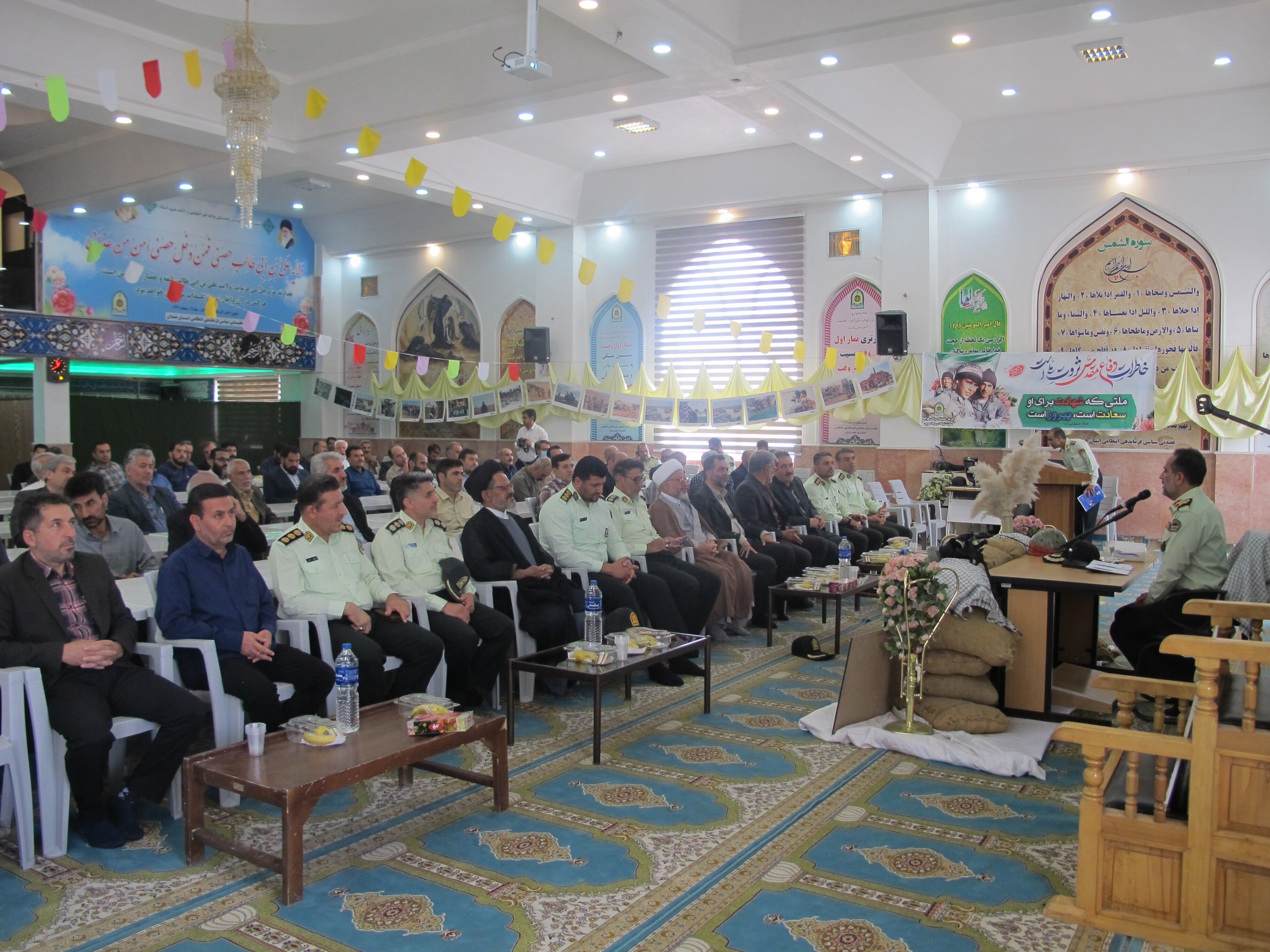 برگزاری نشست صمیمی فرمانده انتظامی استان همدان با پیشکسوتان