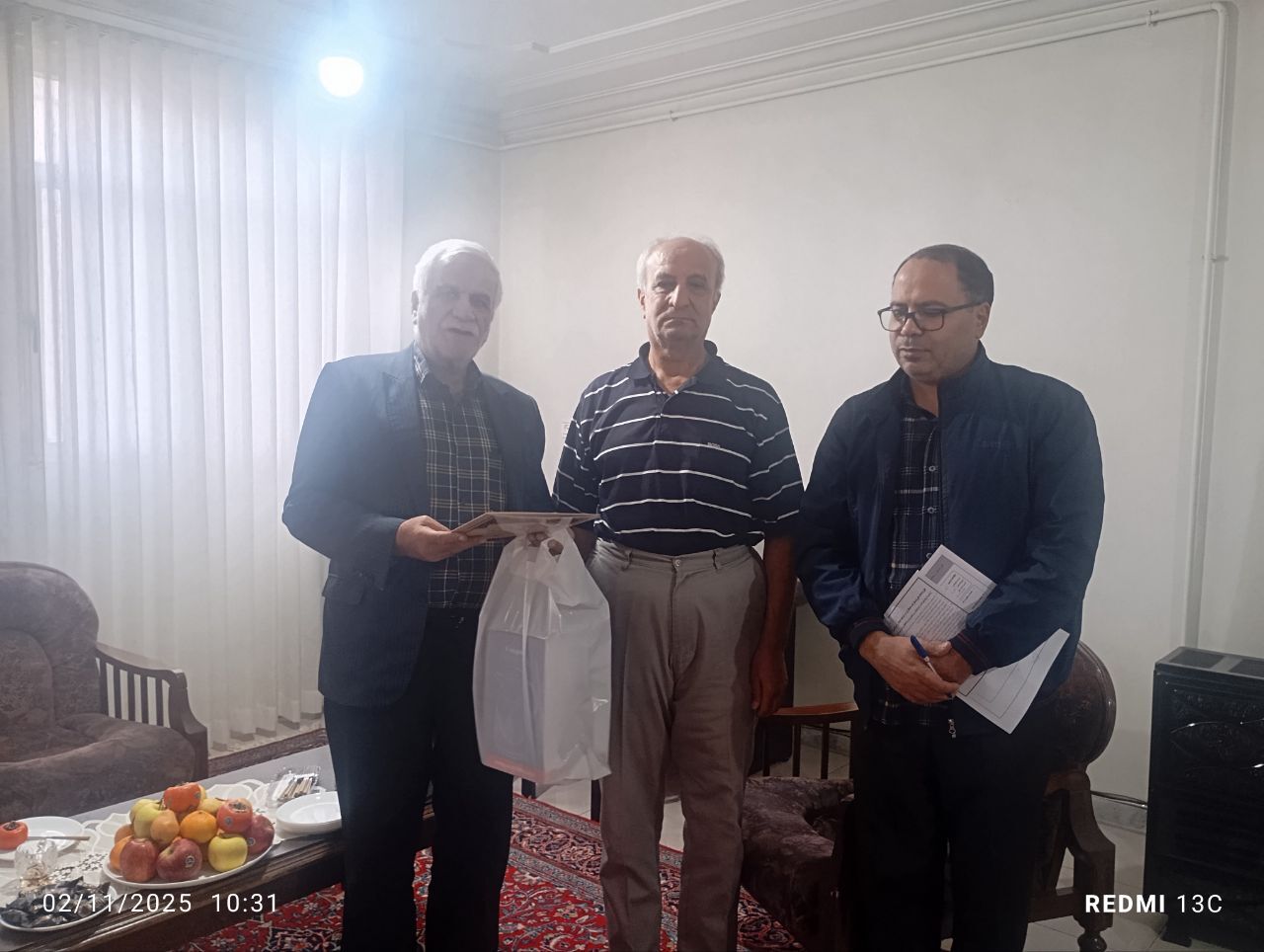 دیدار و ملاقات با 4 همکار بازنشسته همدان دیدار و ملاقات با 4 همکار بازنشسته همدان