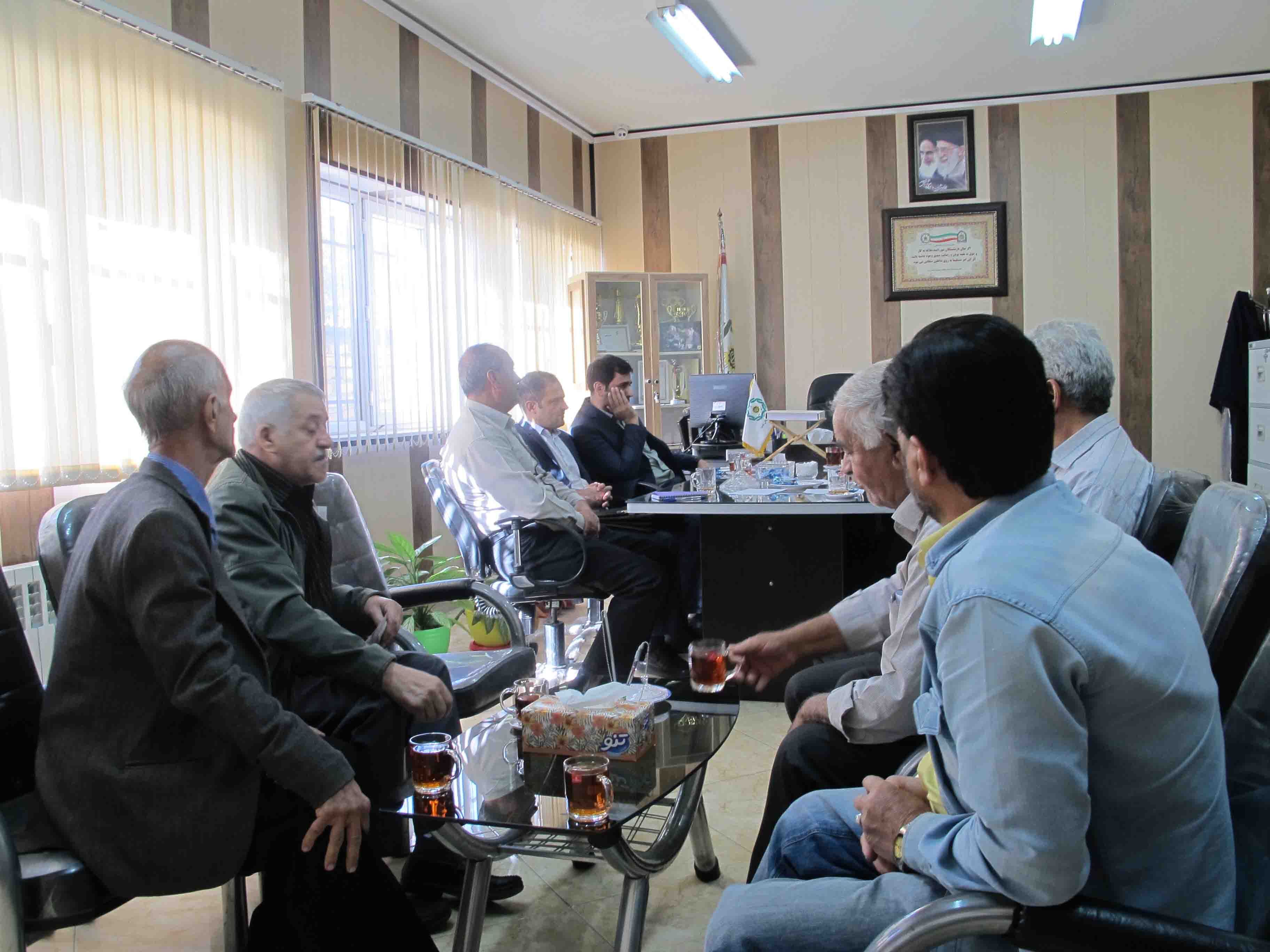 برگزاری جلسه با رئیس بیمه کوثر استان در محل کانون انتظامی استان مرکزی