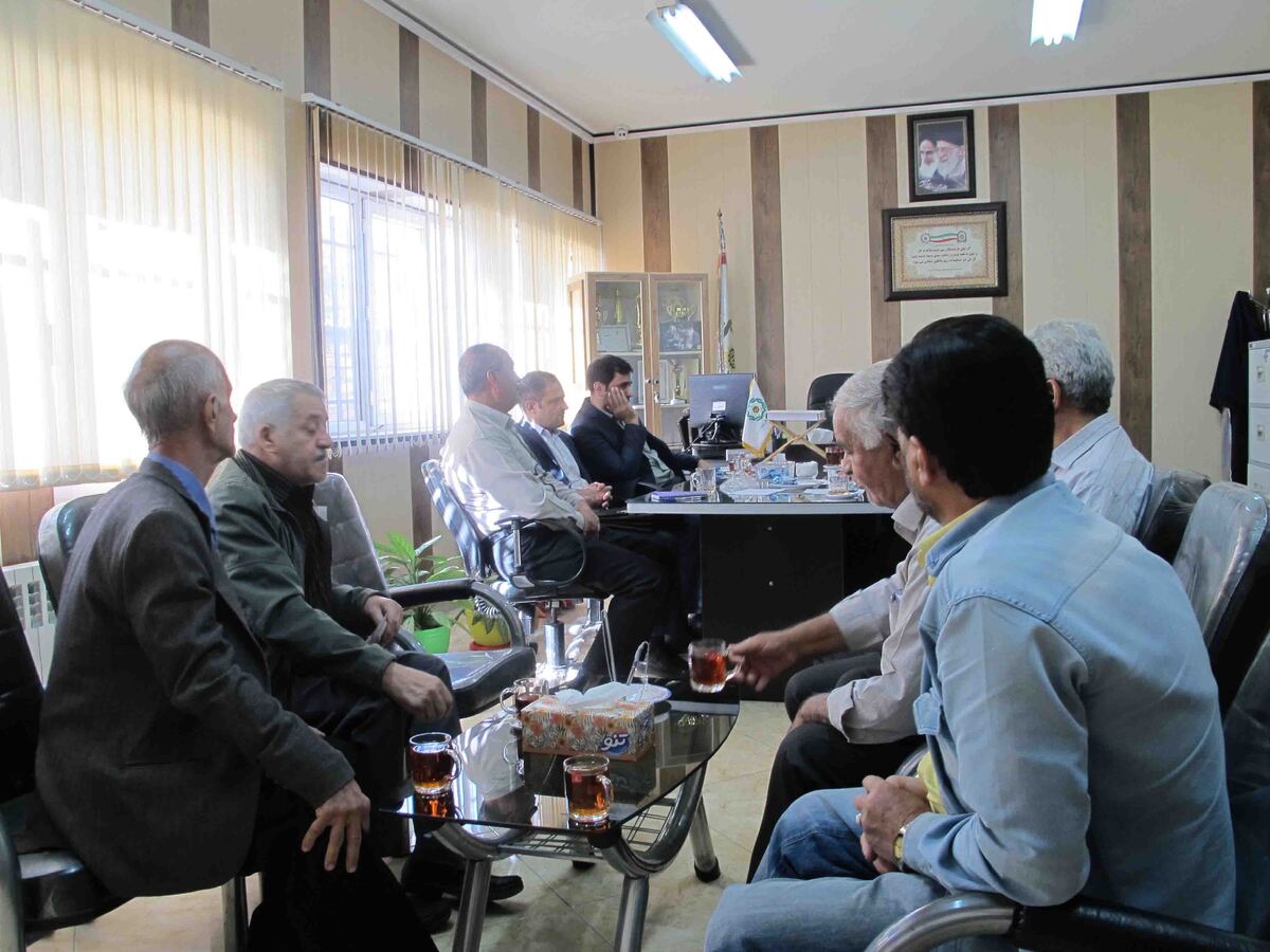 برگزاری جلسه با رئیس بیمه کوثر استان در محل کانون انتظامی استان مرکزی