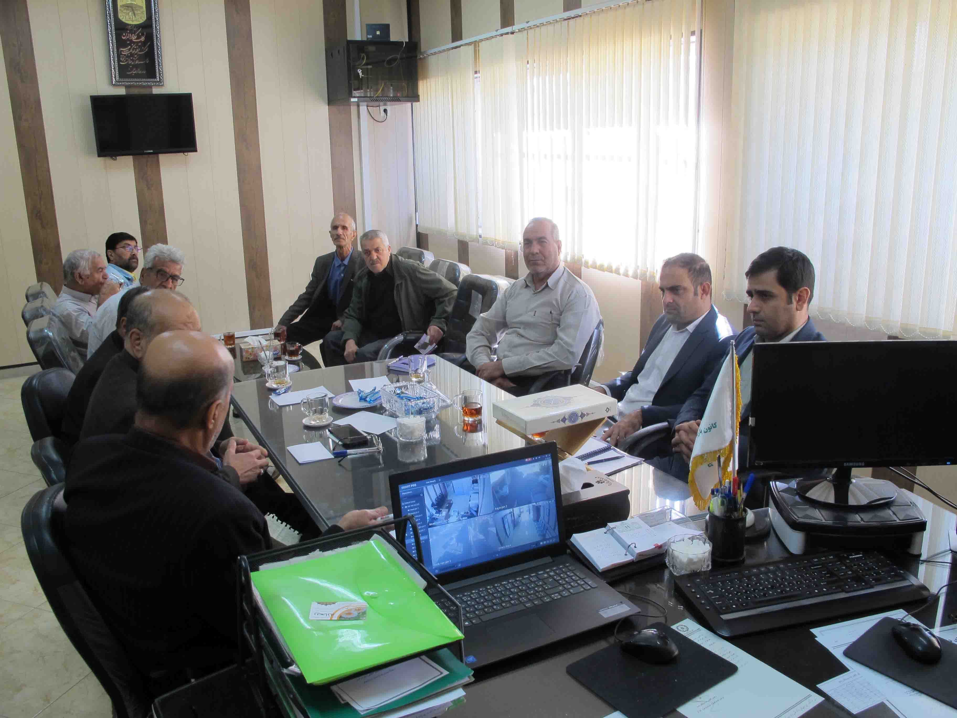 برگزاری جلسه با رئیس بیمه کوثر استان در محل کانون انتظامی استان مرکزی