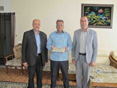 دیدار رئیس کانون بازنشستگان استان مرکزی با ۳ نفر از پیشکسوتان