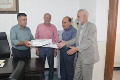 دیدار رئیس کانون بازنشستگان انتظامی استان با ۲ نفر از اعضای وابسته