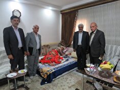 دیدار صمیمی با ۷ نفر از بازنشستگان و مستمری بگیران شهرستان یزد