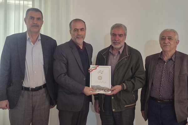 دیدار با پیشکسوت بازنشسته عیسی گوهری در شهرستان سنندج