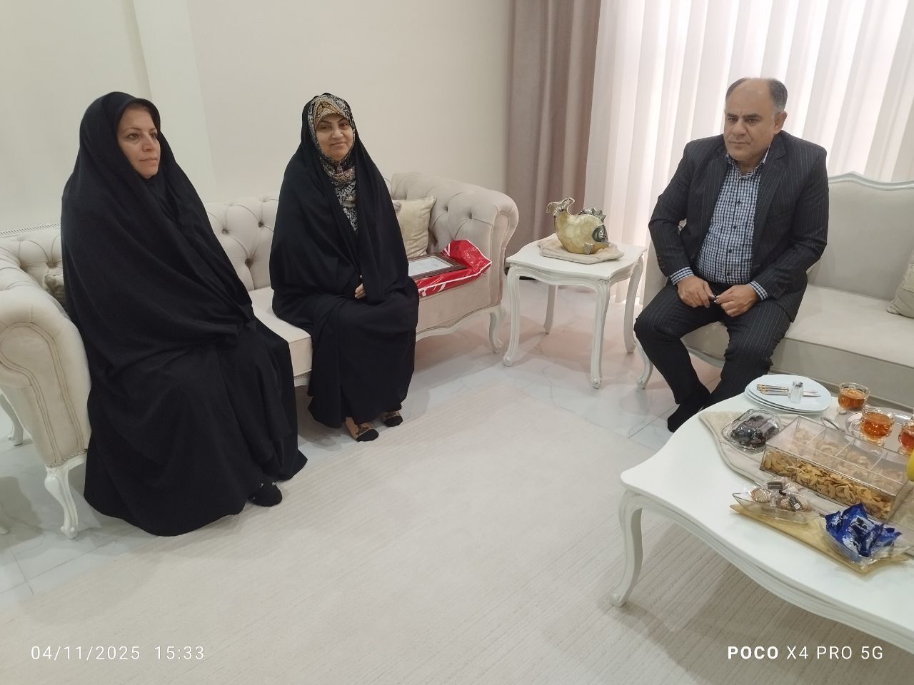 دیدار مدیر ارشد اداره بازنشستگی نیروهای مسلح استان البرز با 5 نفر از مستمری بگیران فراجا استان البرز دیدار مدیر ارشد اداره بازنشستگی نیروهای مسلح استان البرز با 5 نفر از مستمری بگیران فراجا استان البرز