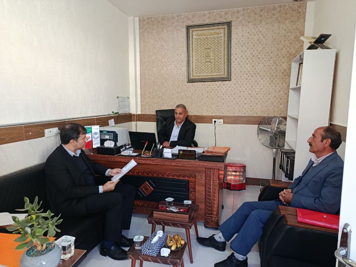 برگزاری جلسه تعاملی کانون شهرستان ماکو با وکیل پایه یک دادگستری