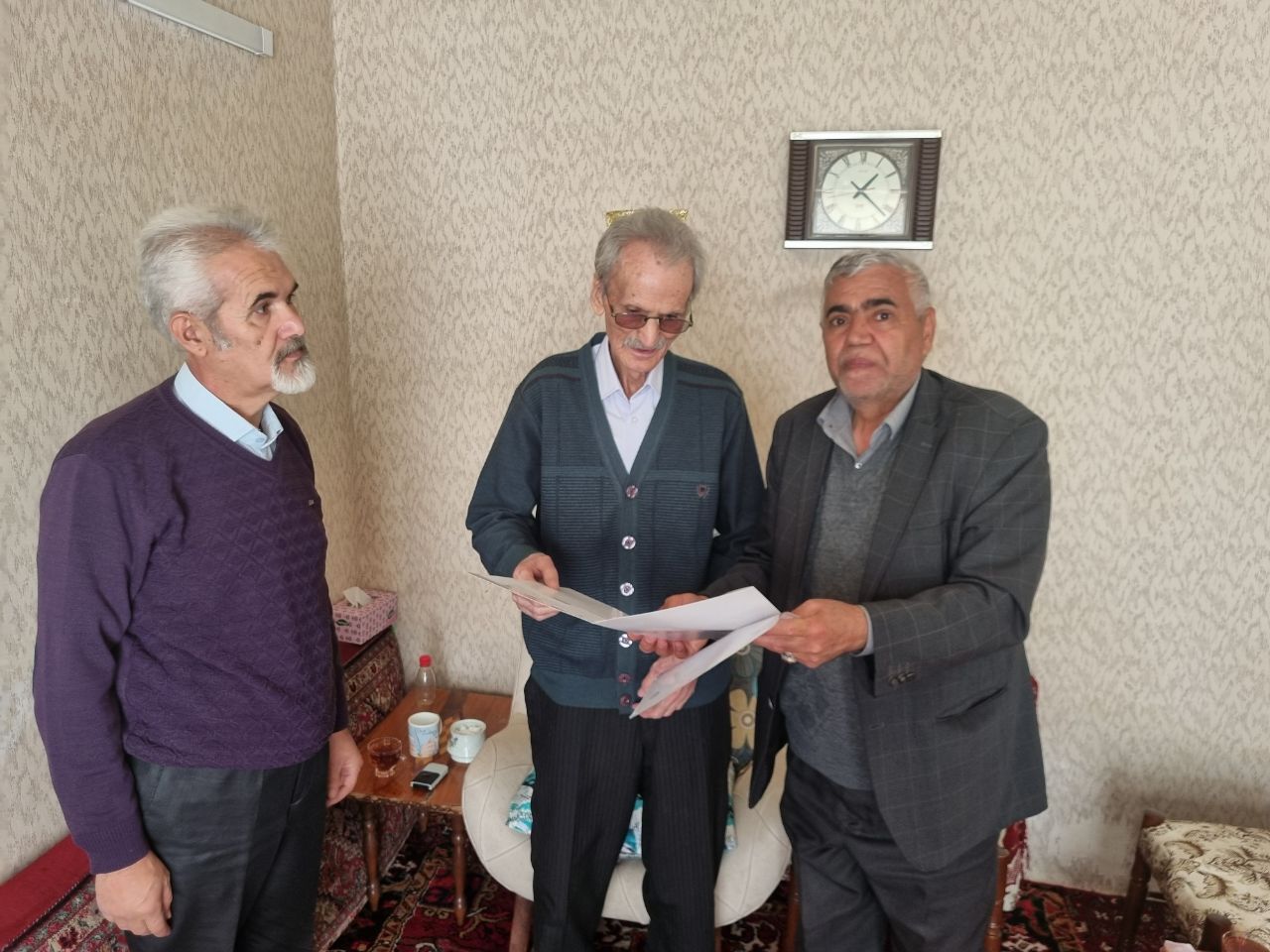 دیدار با ۱۲ نفر از بازنشستگان شهرستان تبریز