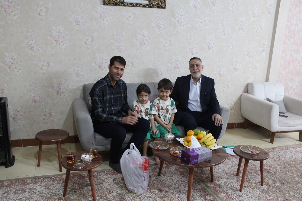 دیدار با 3 بازنشسته در شهرستان قرچک دیدار با 3 بازنشسته در شهرستان قرچک