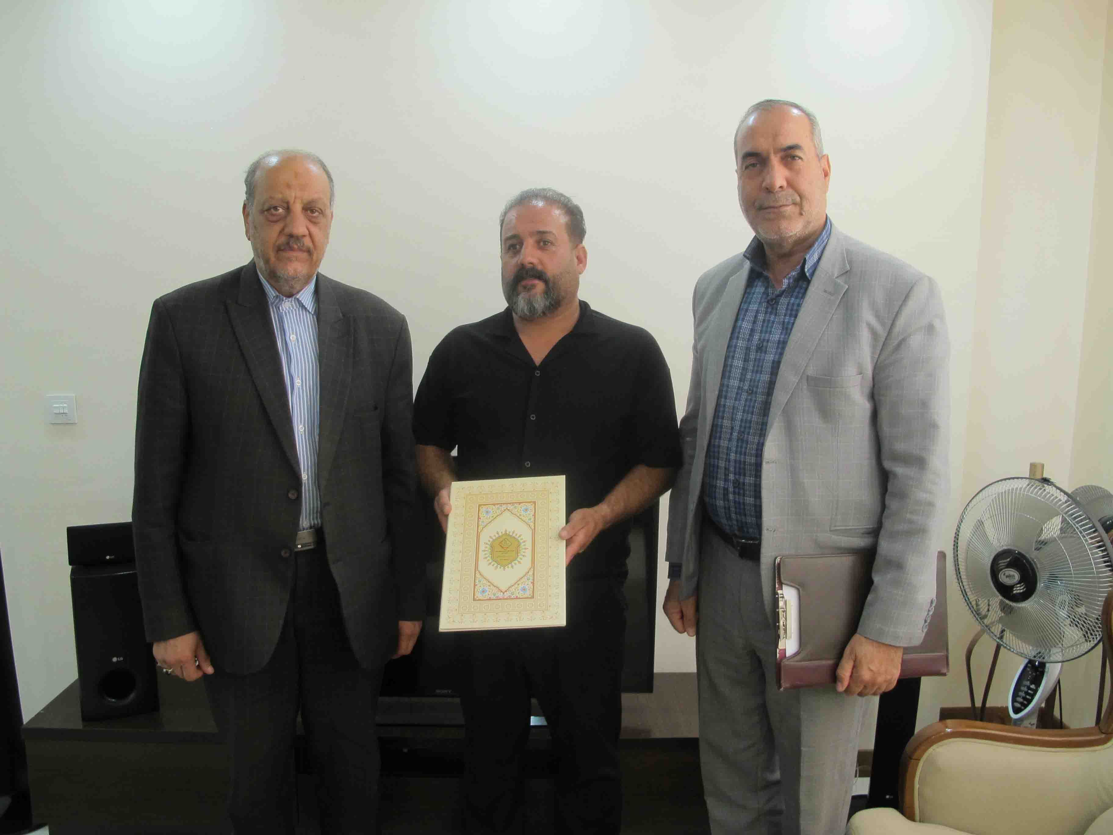 دیدار رئیس کانون بازنشستگان استان مرکزی با 6 نفر از پیشکسوتان