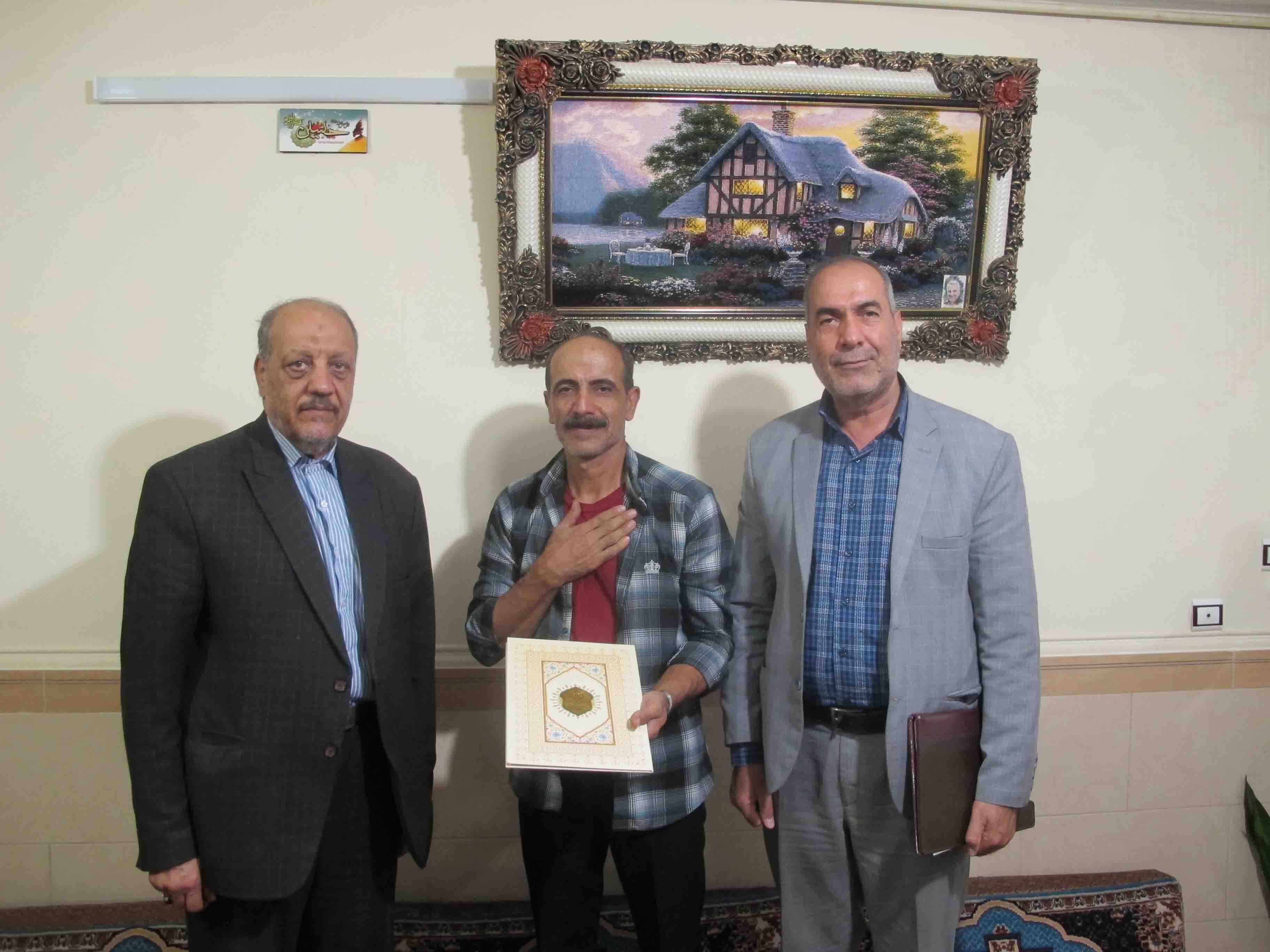 دیدار رئیس کانون بازنشستگان استان مرکزی با 6 نفر از پیشکسوتان