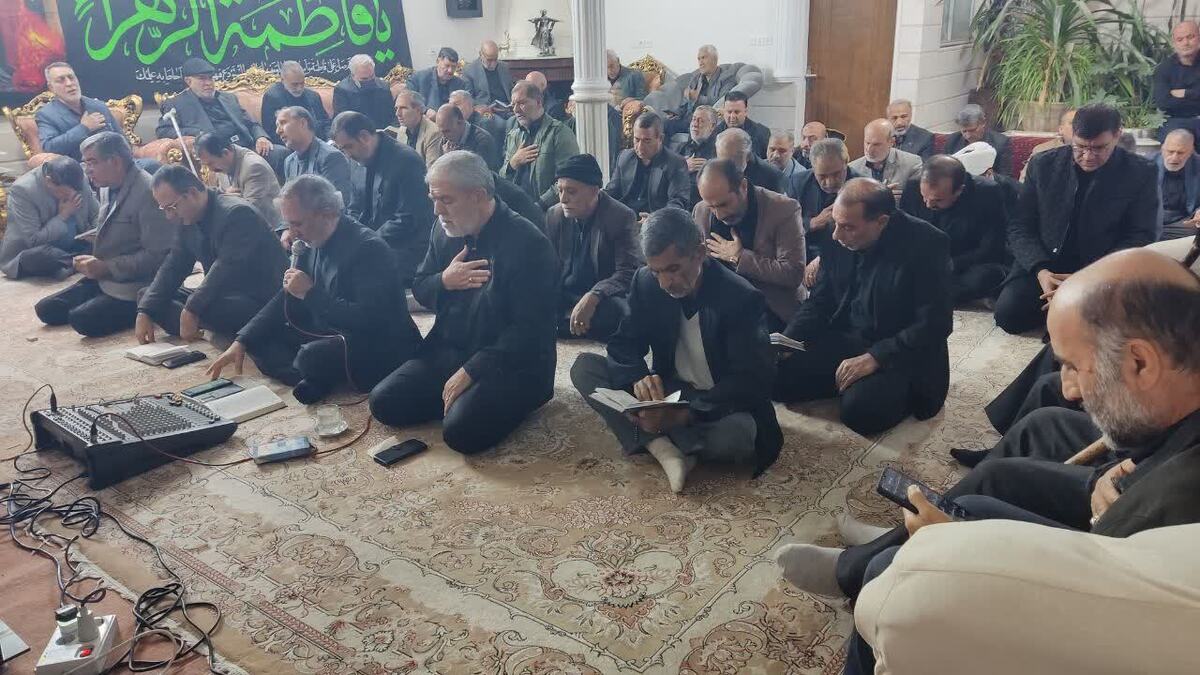 جلسه عمومی هیئت پاسداران و پیشکسوتان فراجا شرق استان تهران